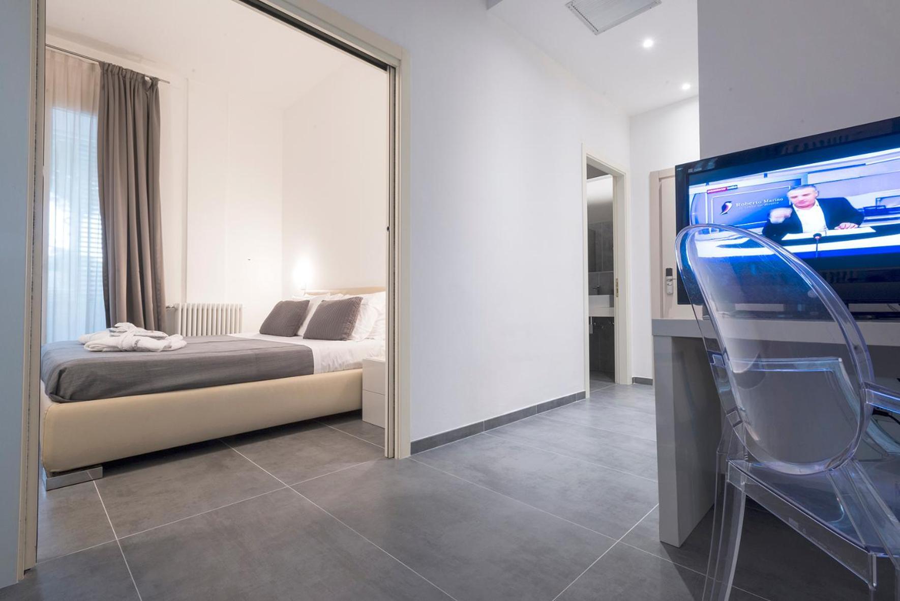 Perla Verde Hotel ミラノ・マリッティマ エクステリア 写真